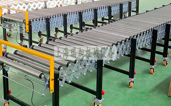 伸缩滚筒输送线